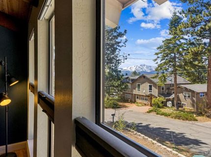 1824 Cold Creek Court, South Lake Tahoe, CA 96150 Photo