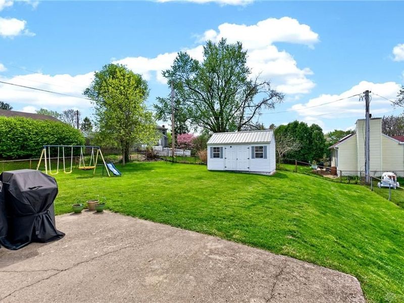 614 Louise Drive, Xenia, OH 45385 Photo 6