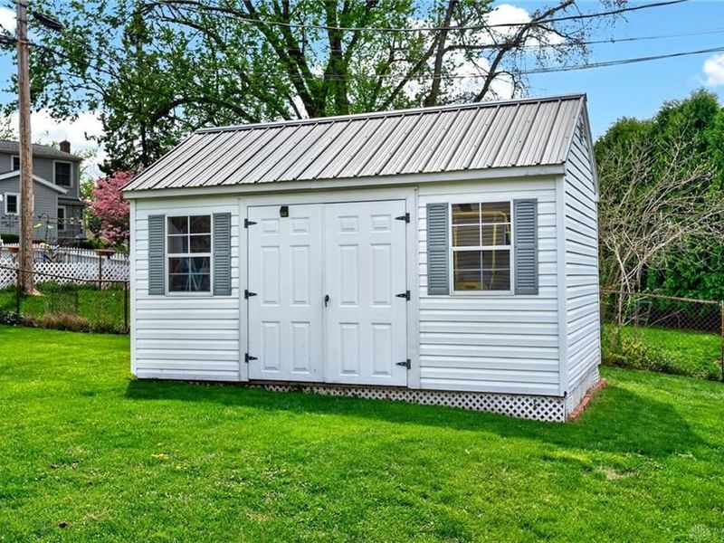 614 Louise Drive, Xenia, OH 45385 Photo 7