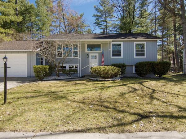 1914 Front Street, Traverse City, MI 00000