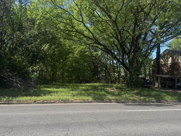 3443 S MENDENHALL RD, Memphis, TN 38115