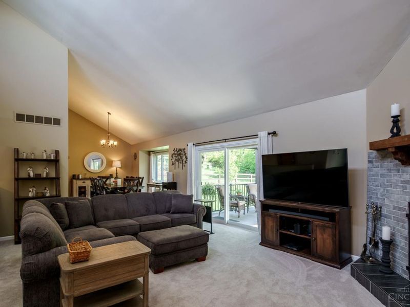 3151 Woodside Drive, Fairfield, OH 45014 Photo 6