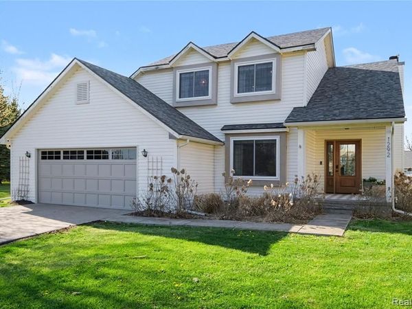 1292 Theresa Drive, Fenton Twp, MI 48430