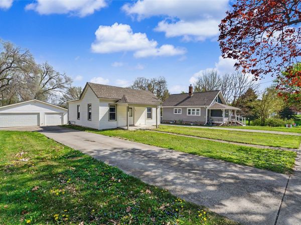 209 3rd Street NE, Mitchellville, IA 50169