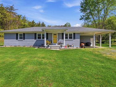 1300 Carter School Road, Stanford, KY 40484