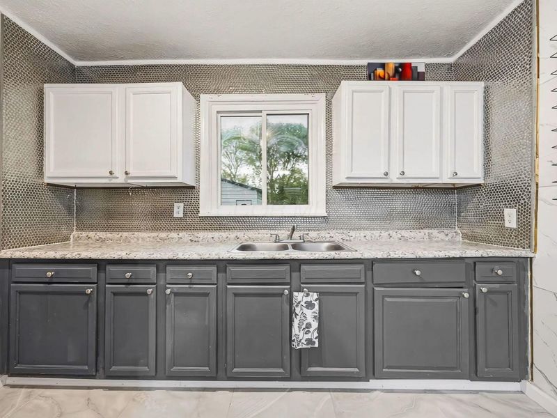 601 Rhoads Avenue , Columbus, OH 43205 Photo 11