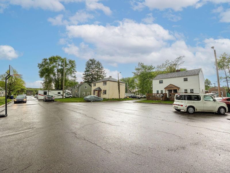 601 Rhoads Avenue , Columbus, OH 43205 Photo 57