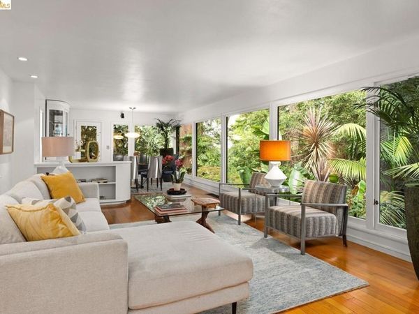 10 Burdeck Ct, Oakland, CA 94602