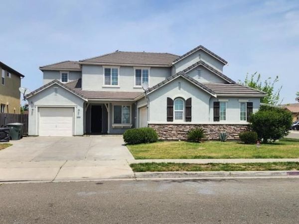 253 Lilac Lane, Livingston, CA 95334