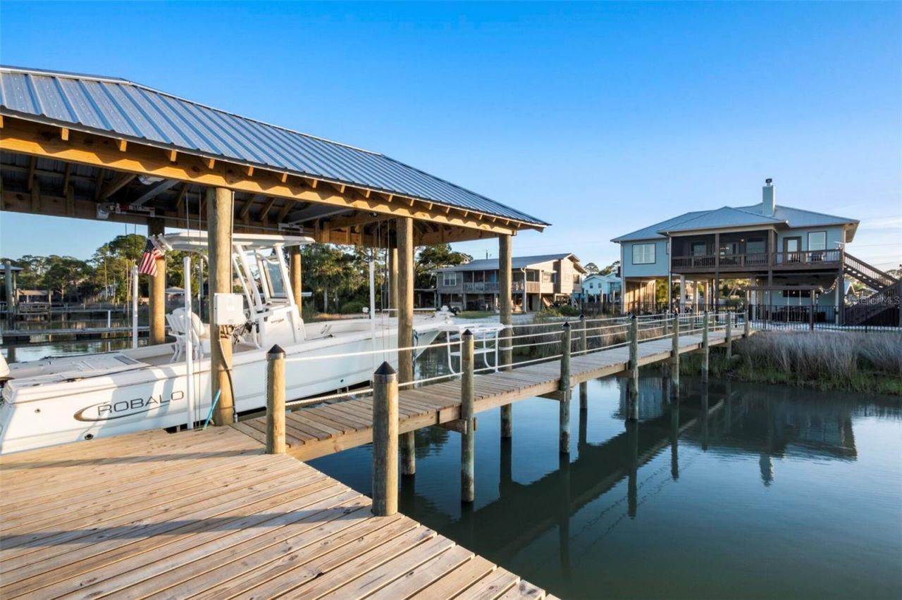 331 Land Street, Eastpoint, FL 32328 Photo