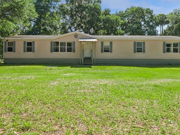 1305 CHURCH STREET , PIERSON, FL 32180