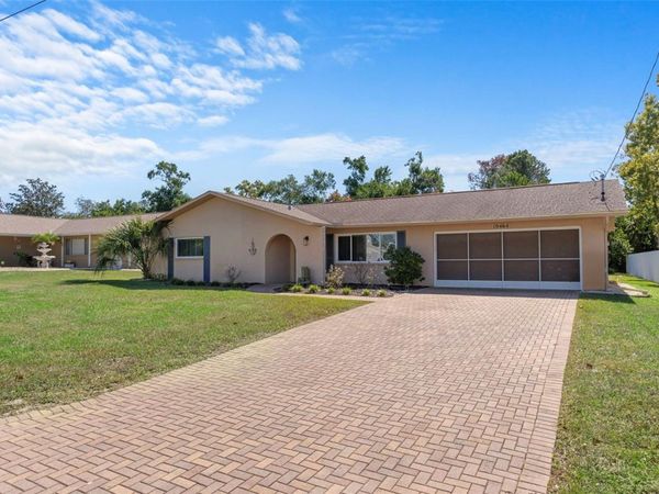 10464 MAYFLOWER ROAD , SPRING HILL, FL 34608