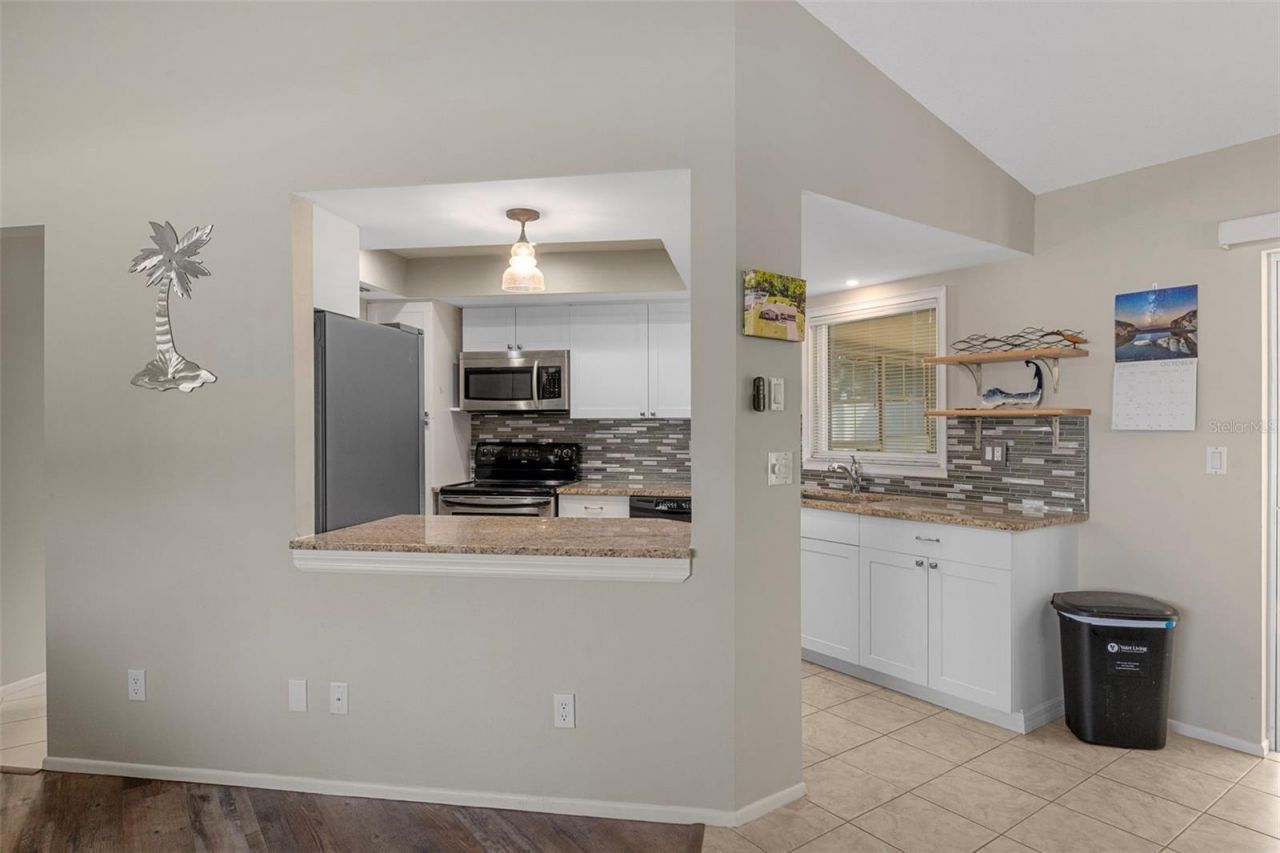 10464 Mayflower Road, Spring Hill, FL 34608 Photo