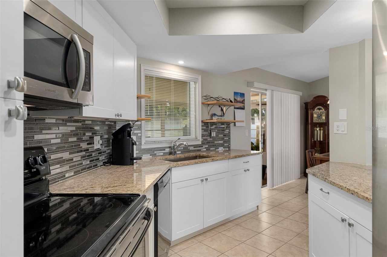 10464 Mayflower Road, Spring Hill, FL 34608 Photo