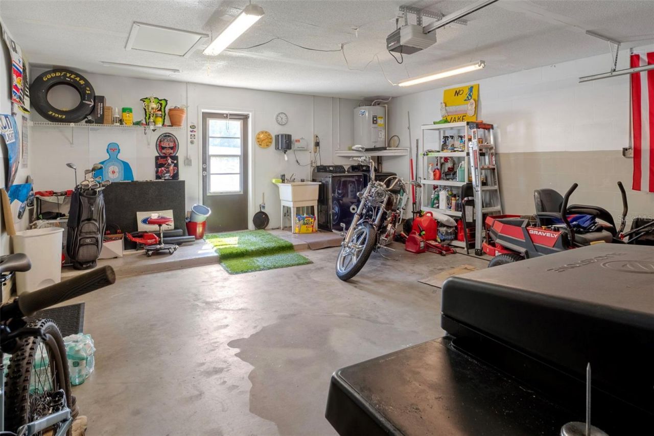 10464 Mayflower Road, Spring Hill, FL 34608 Photo