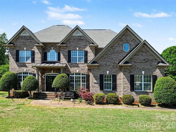 7233 Mcewen Place, Mint Hill, NC 28227