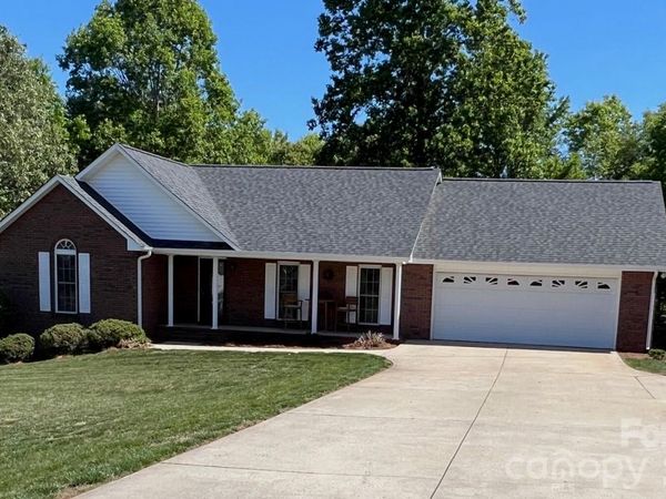 106 Olano Lane, Statesville, NC 28677