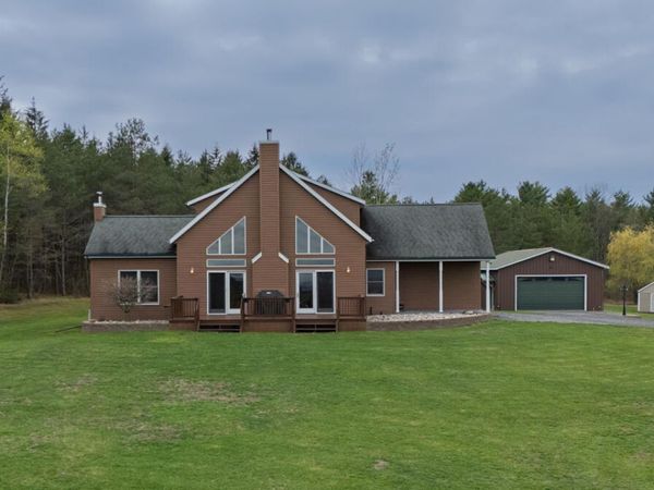 4 Debbie Drive, Altamont, NY 12009