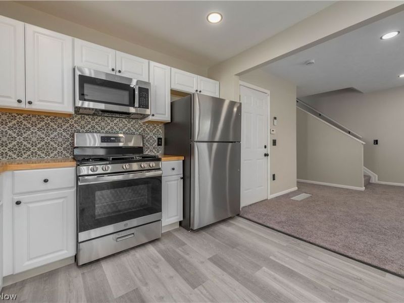 3402 E 117th Street, Cleveland, OH 44120 Photo 8