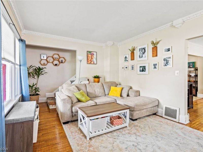 1629 Winton Avenue , Lakewood, OH 44107 Photo 3