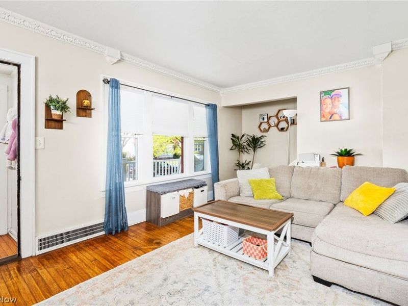 1629 Winton Avenue , Lakewood, OH 44107 Photo 4