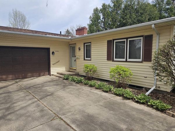 1126 Rachael Street, Waterloo, IA 50701