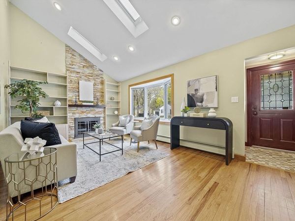 20 Francis Rd, Sharon, MA 02067