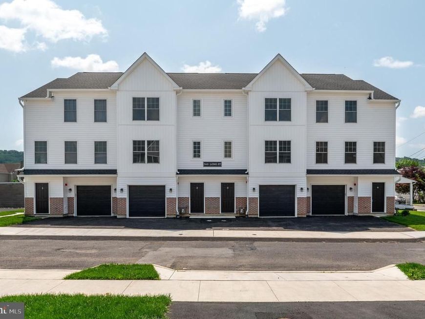 560 Long Street, Unit 4, Emmaus, PA 18049 Main Photo