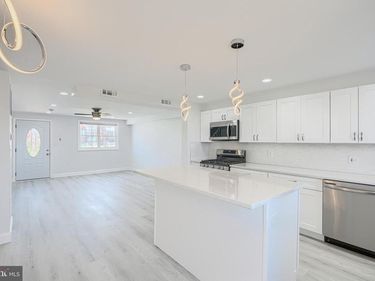 5725 DENWOOD AVENUE, BALTIMORE, MD 21206