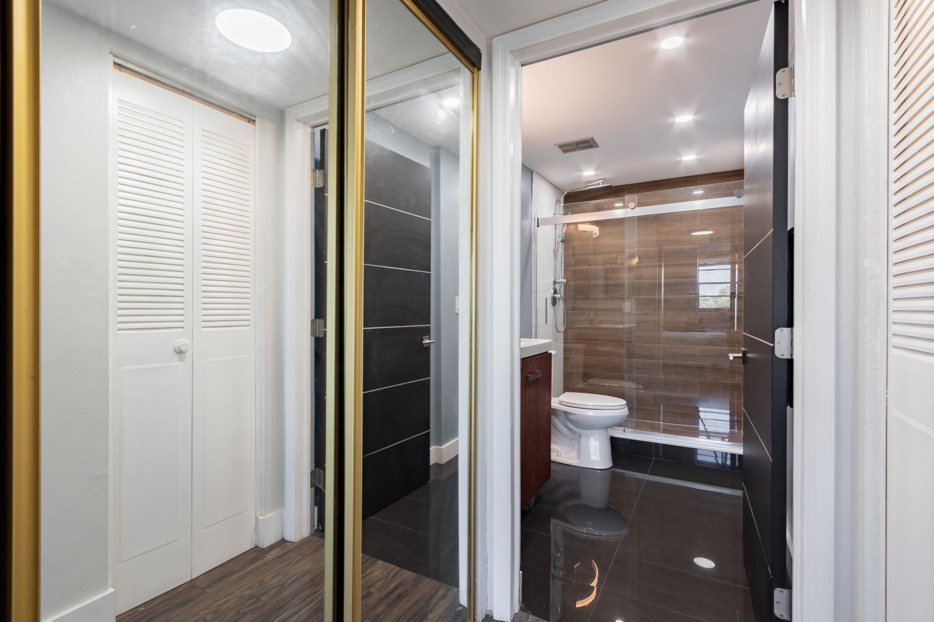 7000 NW 17th Street, Unit 419, Plantation, FL 33313 Photo