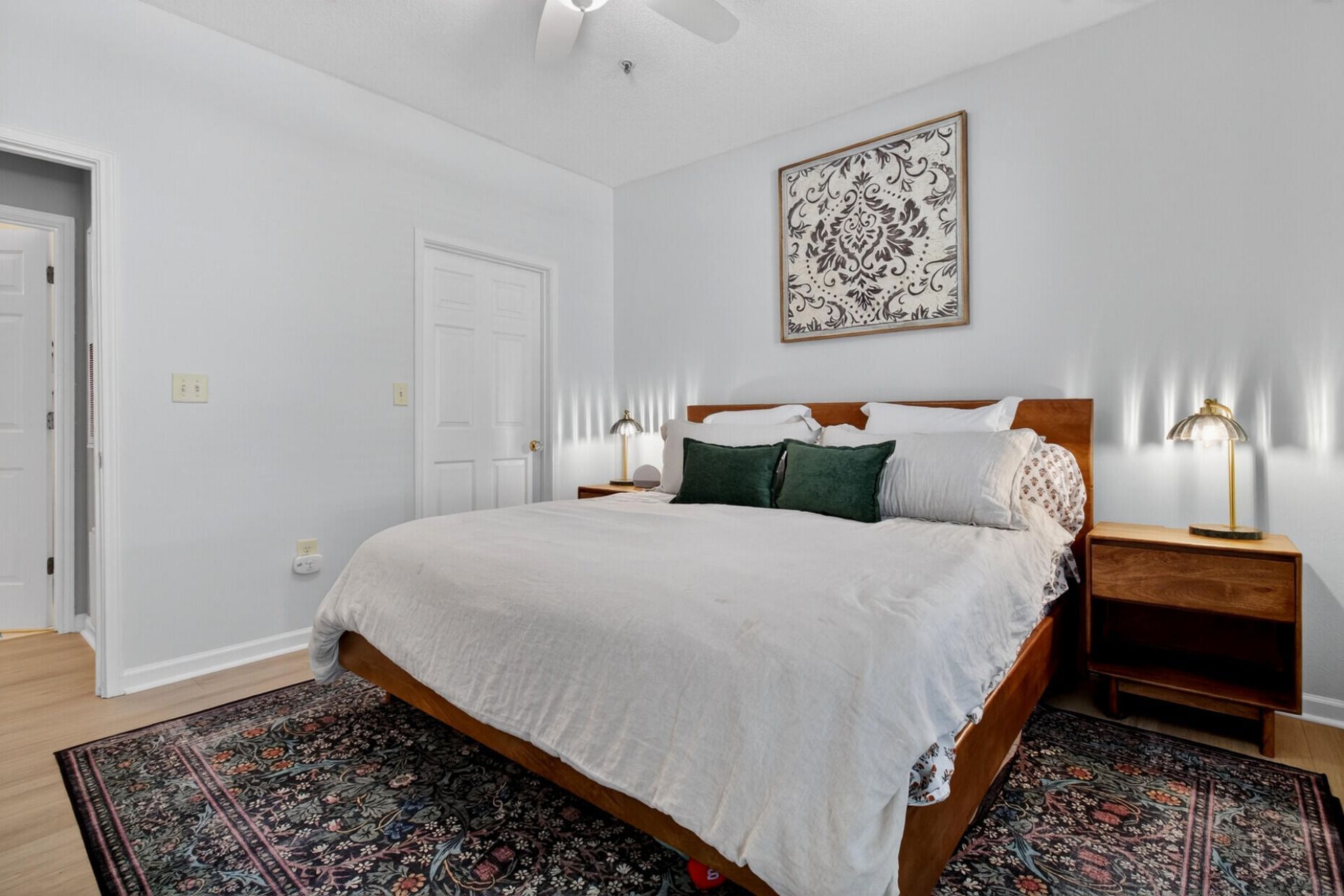 2212 Chatelain Way Photo 14