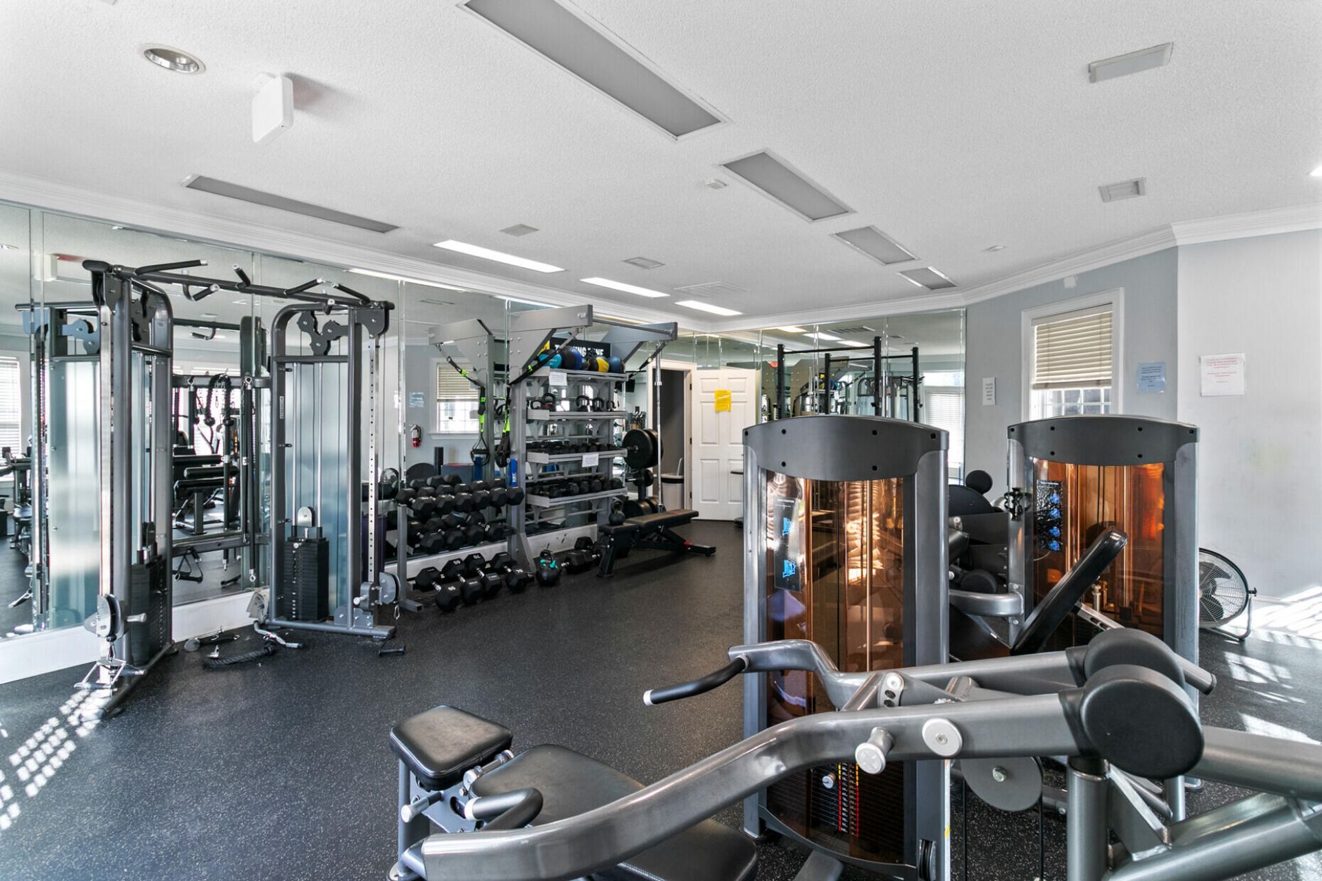 2212 Chatelain Way Photo 36