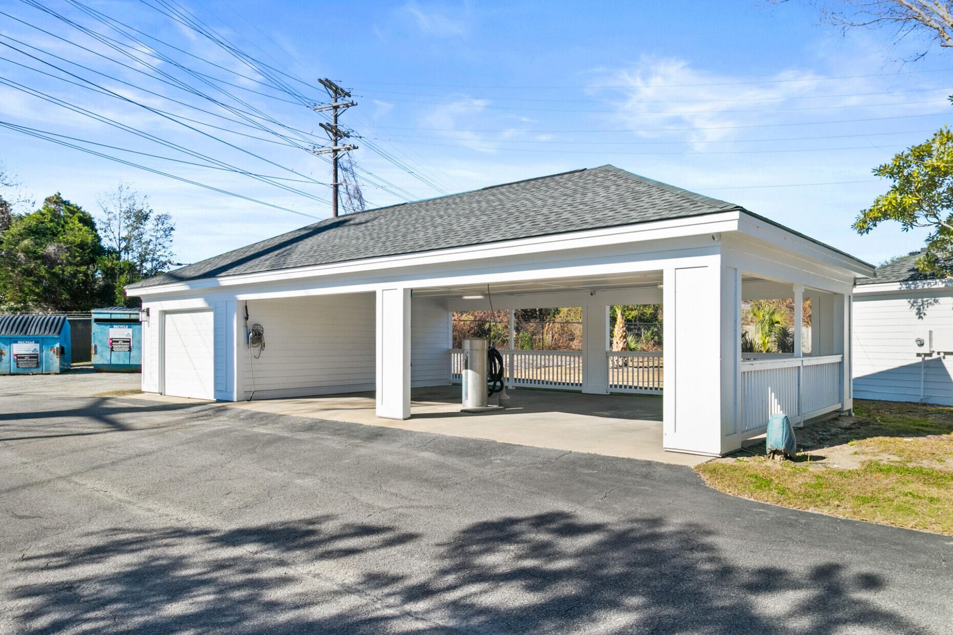 2212 Chatelain Way Photo 37