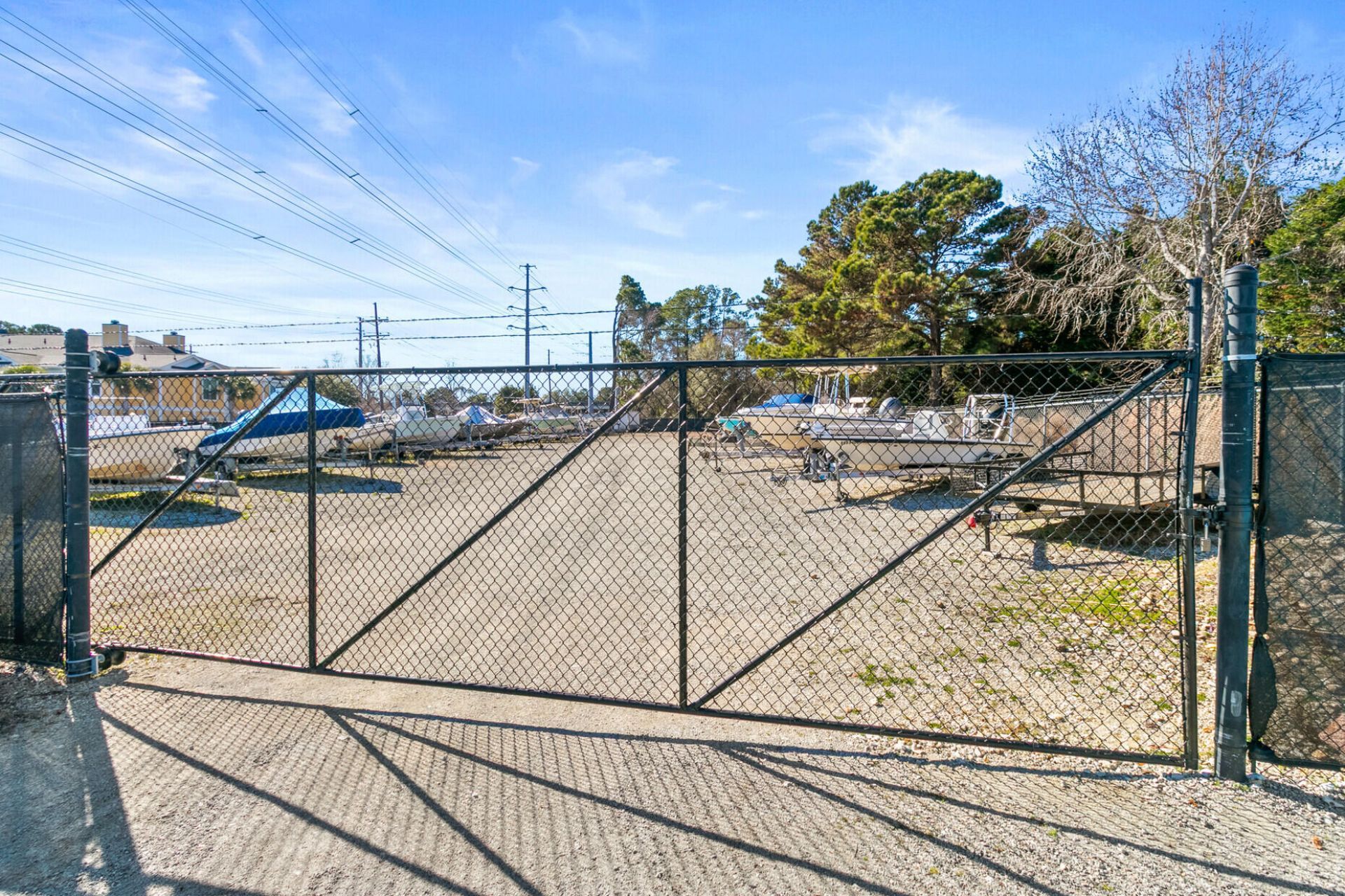 2212 Chatelain Way Photo 42