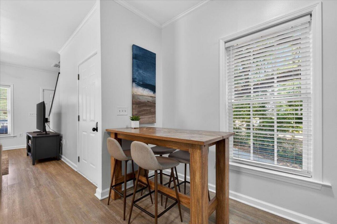 4603 Apple Street Photo 13