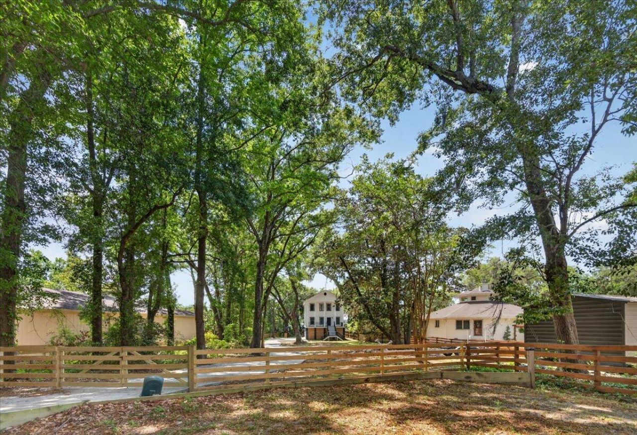 4603 Apple Street Photo 28