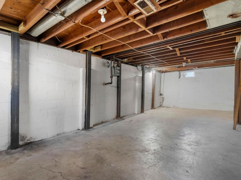 2249 Ashley Drive , Columbus, OH 43224 Photo 26