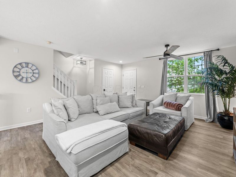 7247 Colonial Affair Drive , New Albany, OH 43054 Photo 4