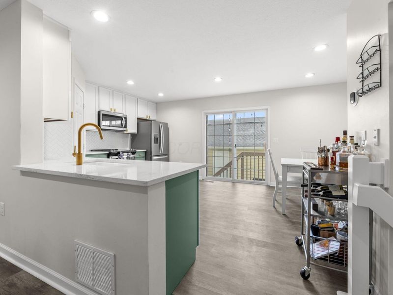 7247 Colonial Affair Drive, New Albany, OH 43054 Photo 6