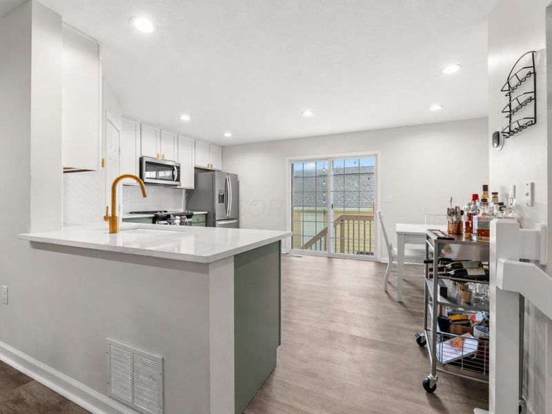 7247 Colonial Affair Drive , New Albany, OH 43054 Photo 6