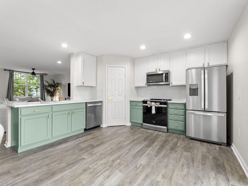 7247 Colonial Affair Drive, New Albany, OH 43054 Photo 8