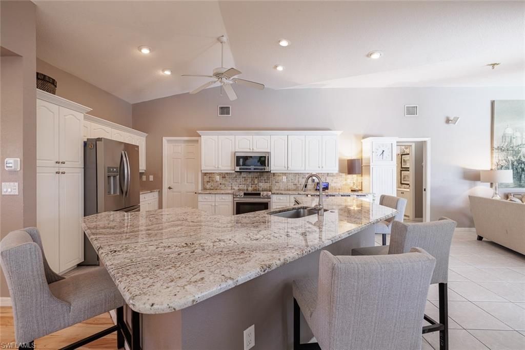 2828 SW 33rd Ter, Cape Coral, FL 33914 Photo