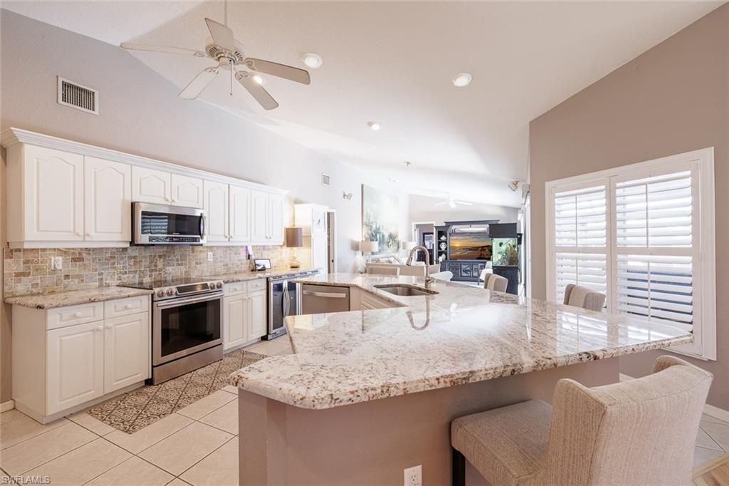 2828 SW 33rd Ter, Cape Coral, FL 33914 Photo