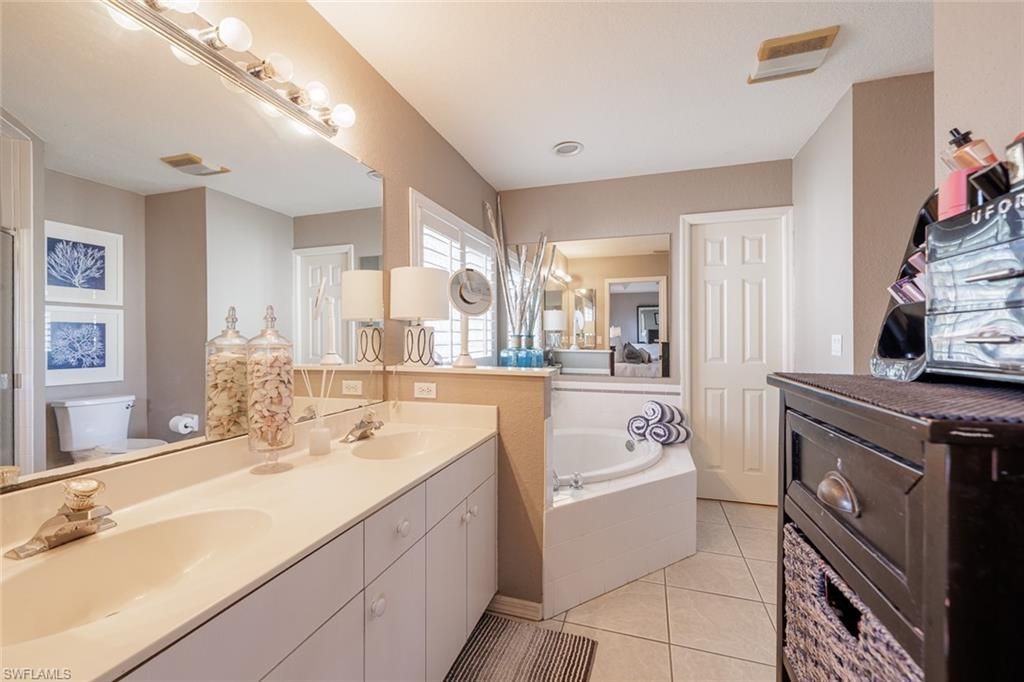 2828 SW 33rd Ter, Cape Coral, FL 33914 Photo