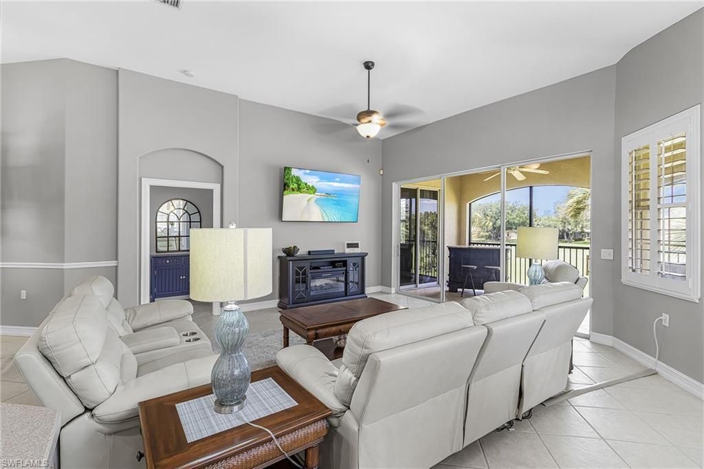 12051 Brassie Cir, Unit D202, Fort Myers, FL 33913 Photo