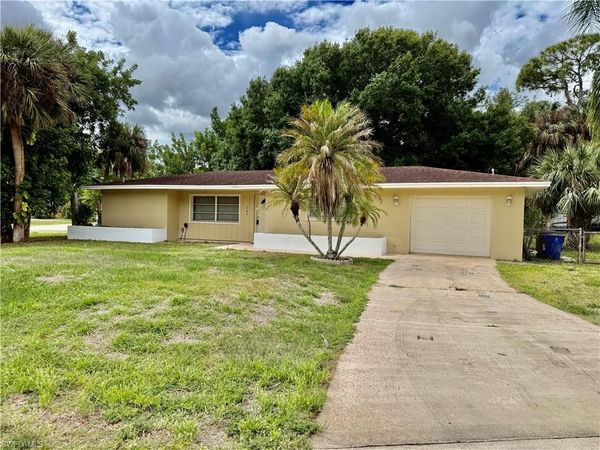 706 E 3rd ST , LEHIGH ACRES, FL 33936