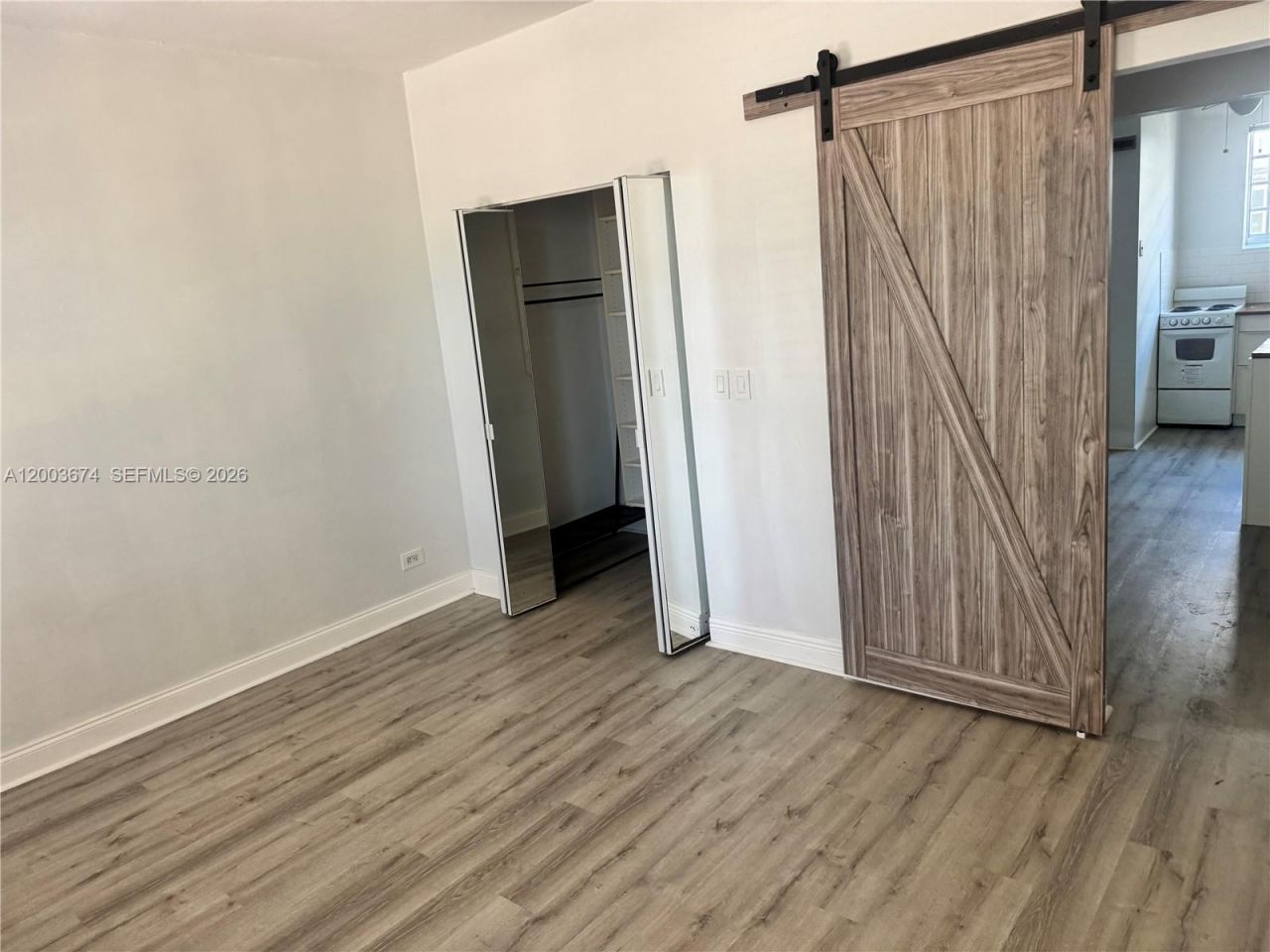 637 12th St, Unit 6, Miami Beach, FL 33139 Photo