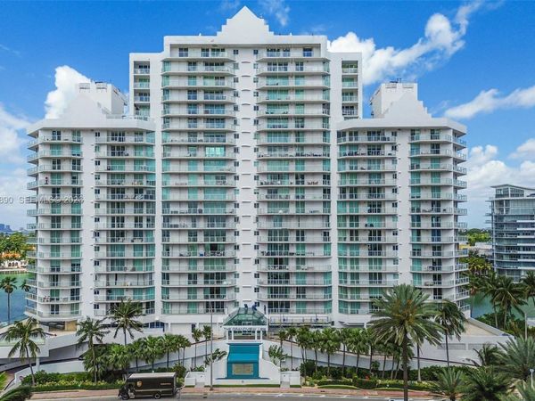 5900 Collins Ave , Unit 402, Miami Beach, FL 33140