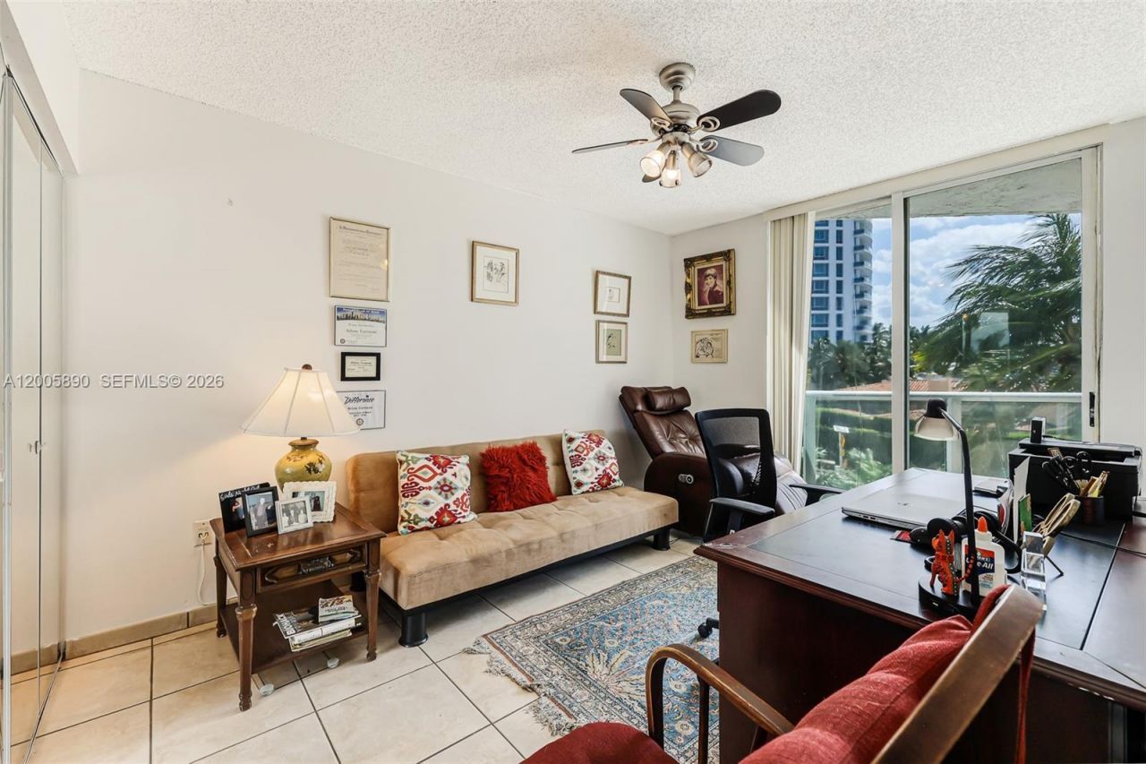 5900 Collins Ave, Unit 402, Miami Beach, FL 33140 Photo