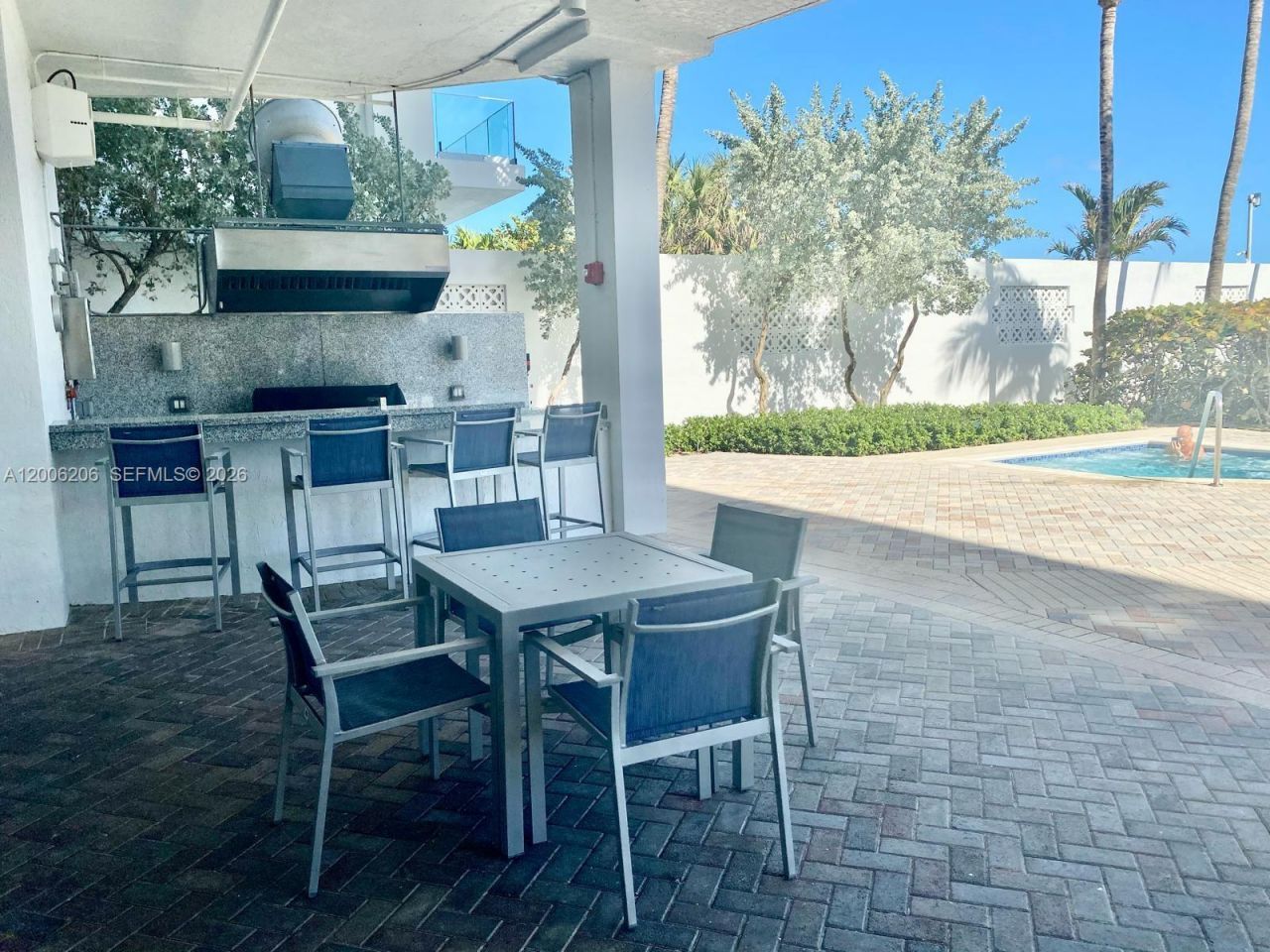 6515 Collins Ave, Unit 1505, Miami Beach, FL 33141 Photo